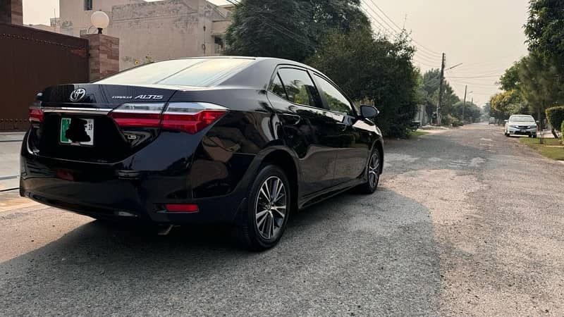 Toyota Corolla Altis 2019 5