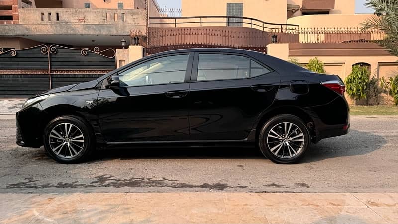 Toyota Corolla Altis 2019 7