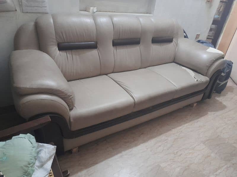 7 Seater Sofa Rs. 60,000/- 2