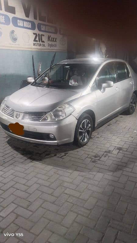 Nissan Tiida 2007 13