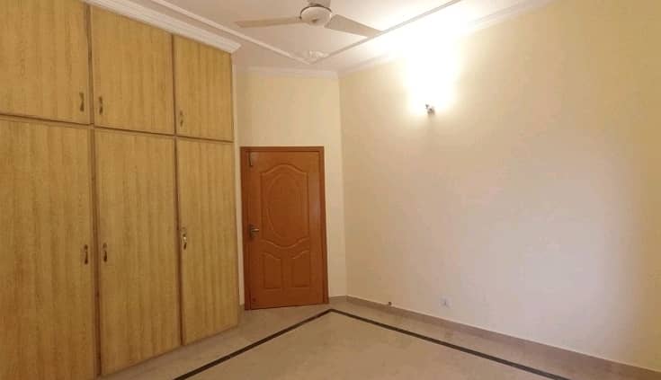 A Stunning Lower Portion Is Up For Grabs In I-10/4 Islamabad 2