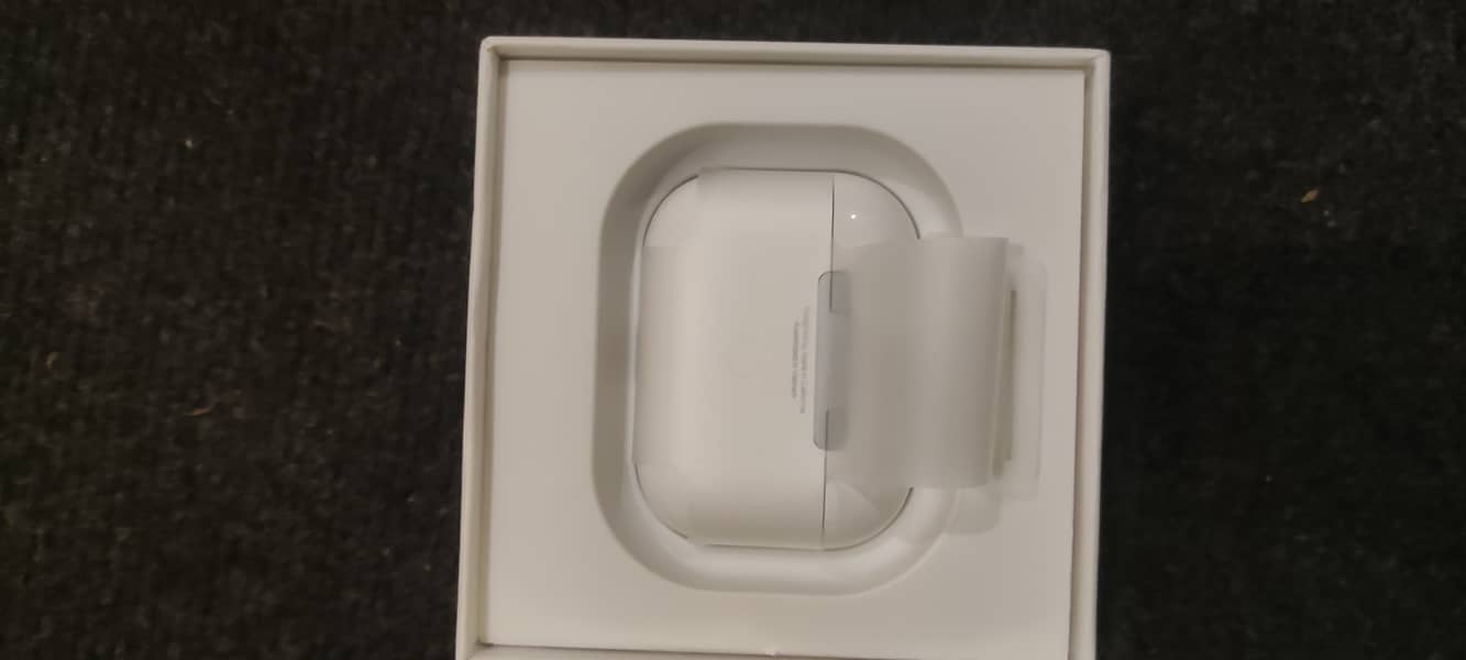 Apple airpods pro 0