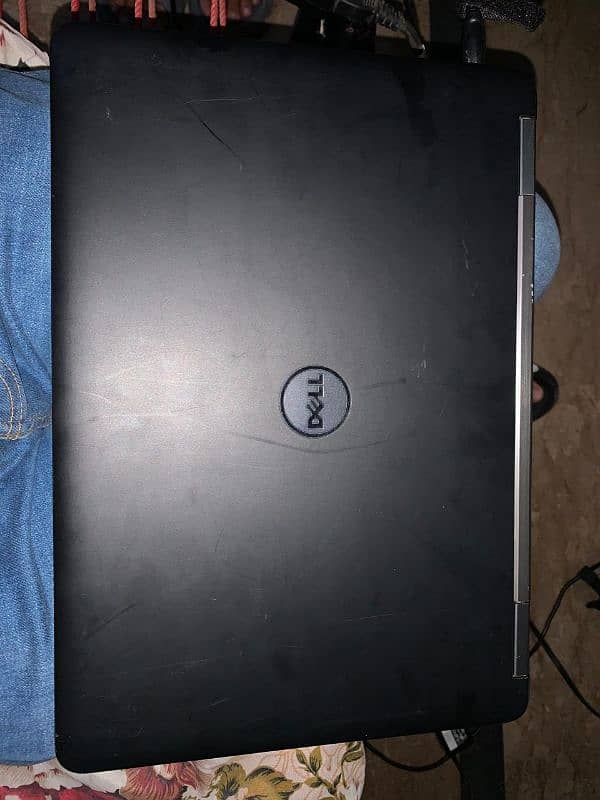 Dell Laptop core i5 4th gen 9