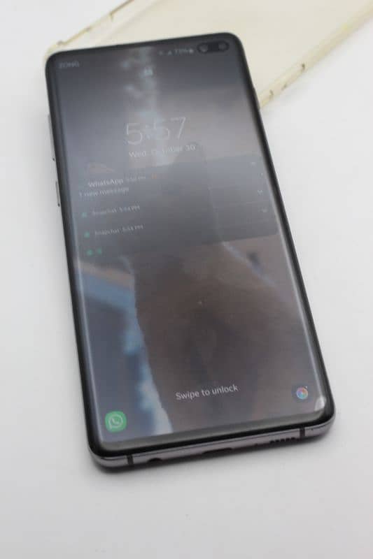 SAMSUNG S10 PLUS DOTED 5