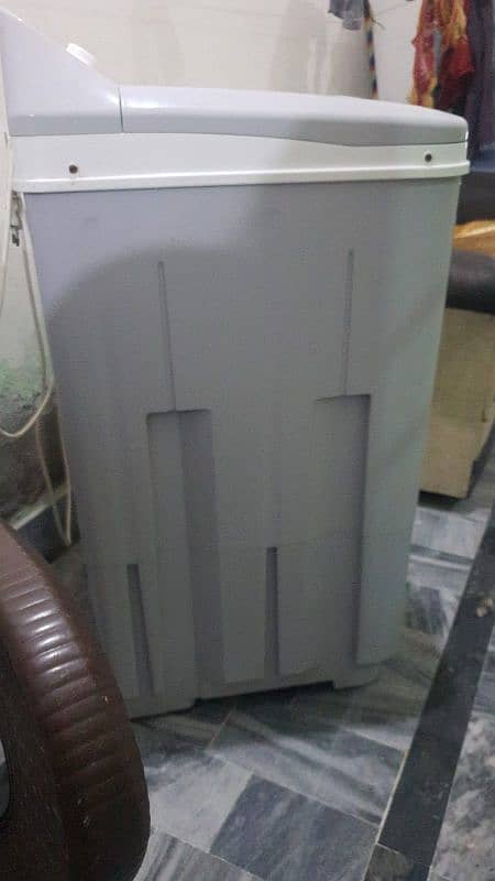 Super Asia dryer SD 572. like  new 2