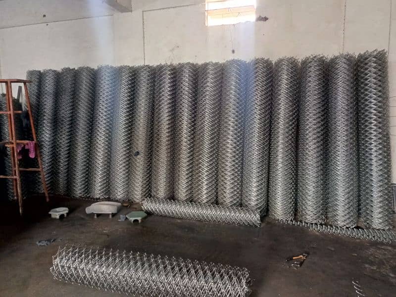 Fence Mesh Net Chainlink spot welded mesh 03007028033 18