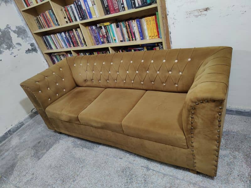 6 seater sofa with velvet poshish 1