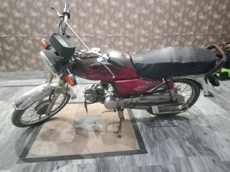 Zymco Bike 70cc 2012 Model Urgent Sale 1