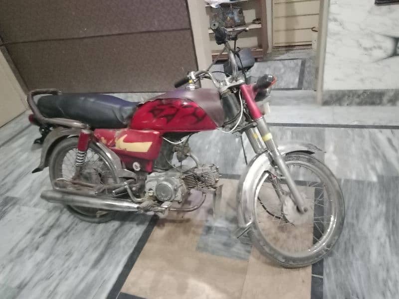 Zymco Bike 70cc 2012 Model Urgent Sale 5