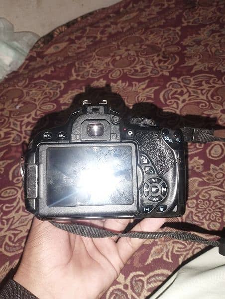 canon 700d 0