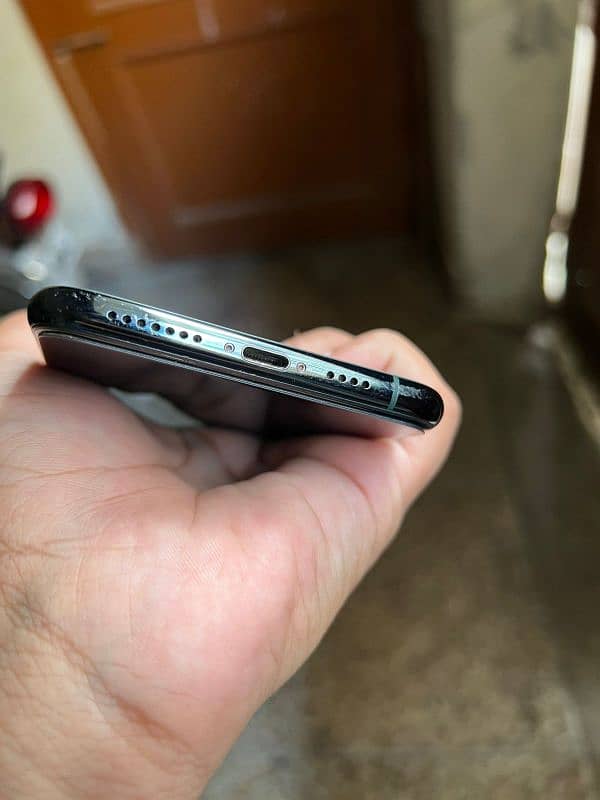 IPhone 11 Pro max 256 GB Non pta Good Condition No Fault 3