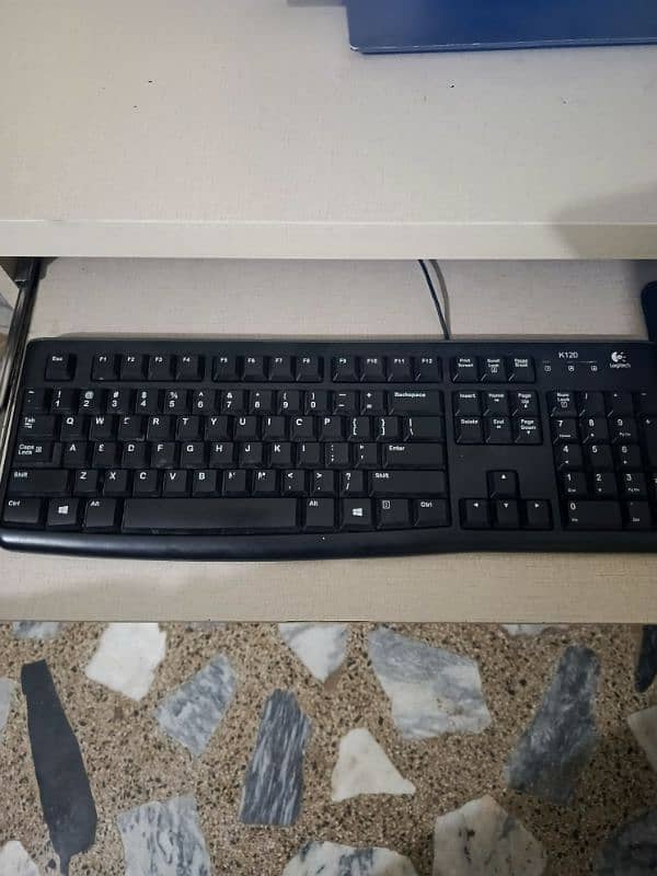 Desktop computer for Sale 5