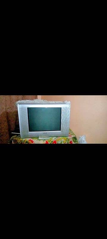 good condition tv 0