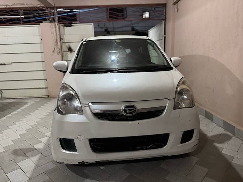 Daihatsu Mira 2010/2012 1