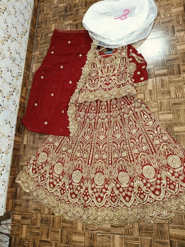 Bridal lehnga for sale untouch color is mehroon 9