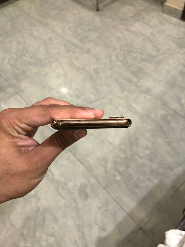 Iphone XS 64gb Non Pta 7