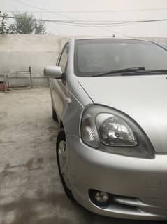 Toyota Vitz 99/2014 1st generation