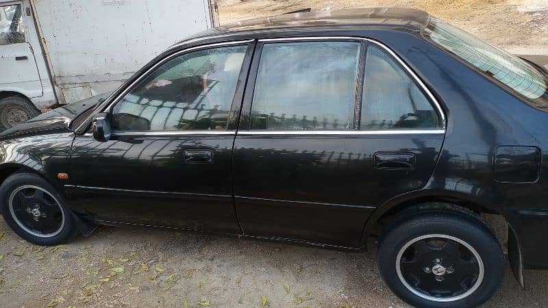 Honda City 2001 black 4