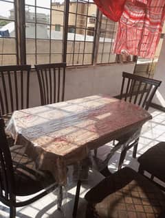 Dining table | in best condition| urgent for sale