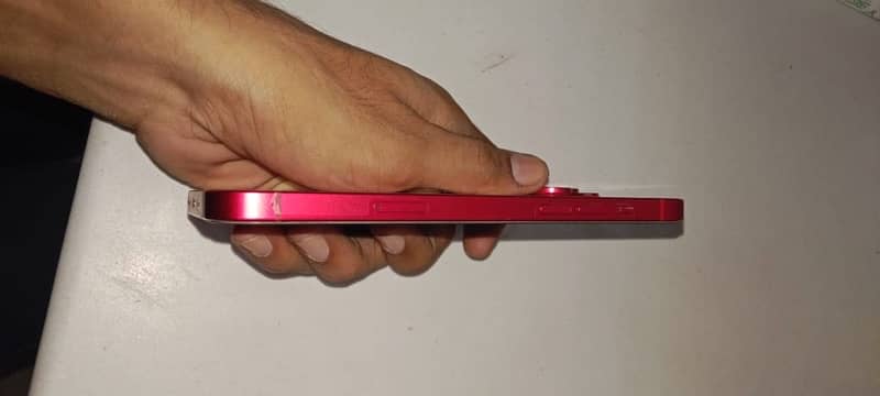 I phone 14 plus RED COLOUR 3