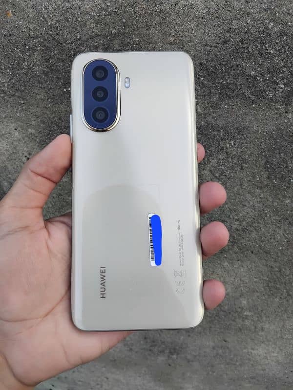 Huawei Nova Y71 8gb ram/128gb rom Complete box 6