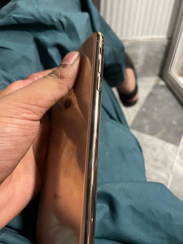 i phone xs max 256 Gb physical Dual PTA 5