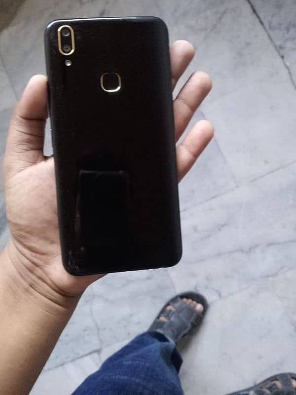 vivo y85a 4/64 pta approved all OK set ha with charger num 03289569065 7