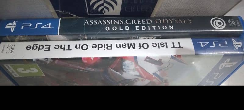 Assassin's Creed Odyssey GOLD edition + TT Isle of Man PS4 games disc 0