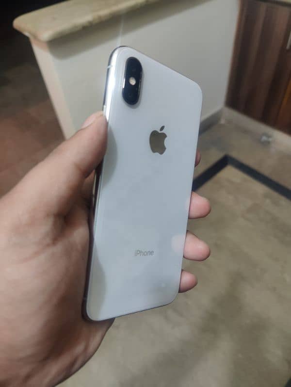 Apple Iphone X 64gb PTA Approved 9/10 4