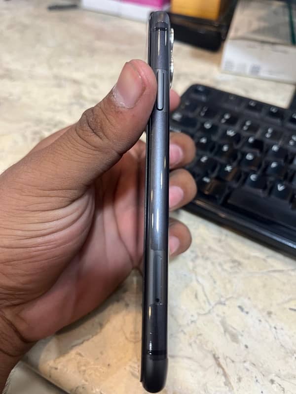 iphone 11 pta approved 64gb 5