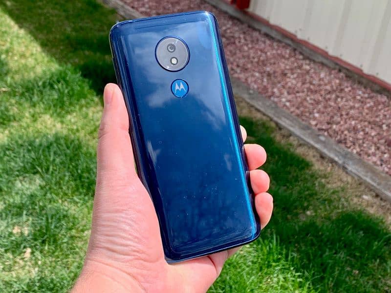 Motorola G7 power. 2