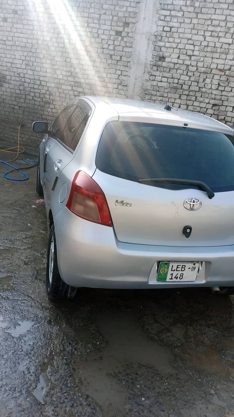 Toyota Vitz 2005 3