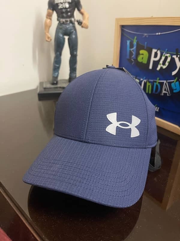 Brand New UnderArmour Vent Stretch Fit Cap 0