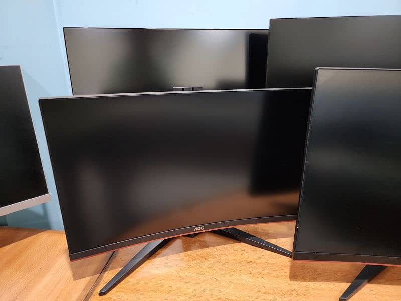 AOC 24Inches 27Inches 144Hz Gaming LED Monitors | Curved | BorderLess 2