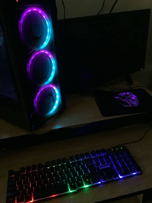 RGB gaming PC 5