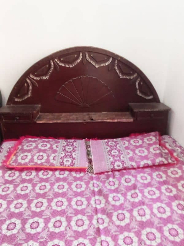 used bed for sale. 0