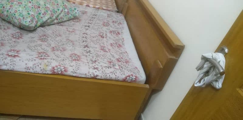 single bed 1