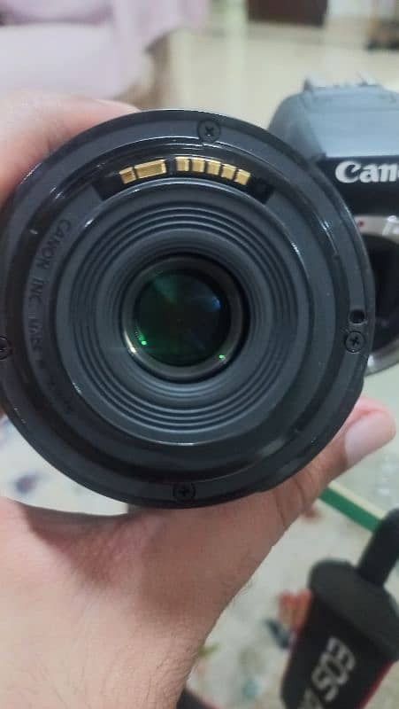 Canon EOS 700D- Good Condition 2