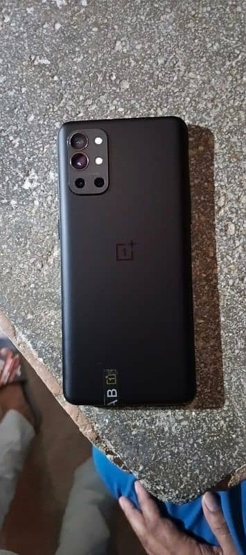 ONE PLUS 9R MODEL 1