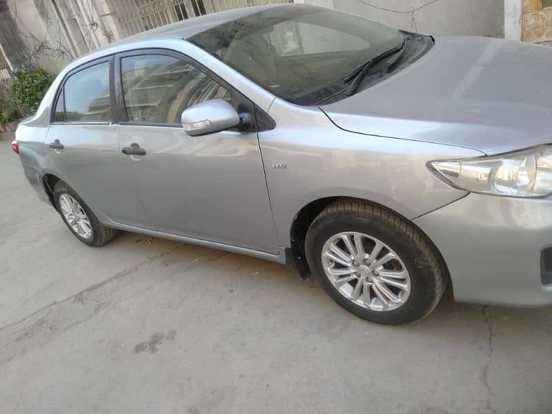 Toyota Corolla GLI 2013 6