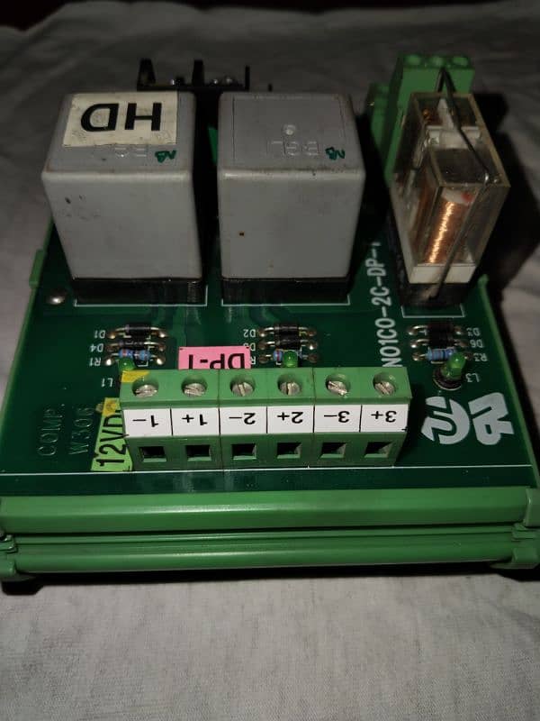 RELAY BOARD 12VOLT 2.5CH 5