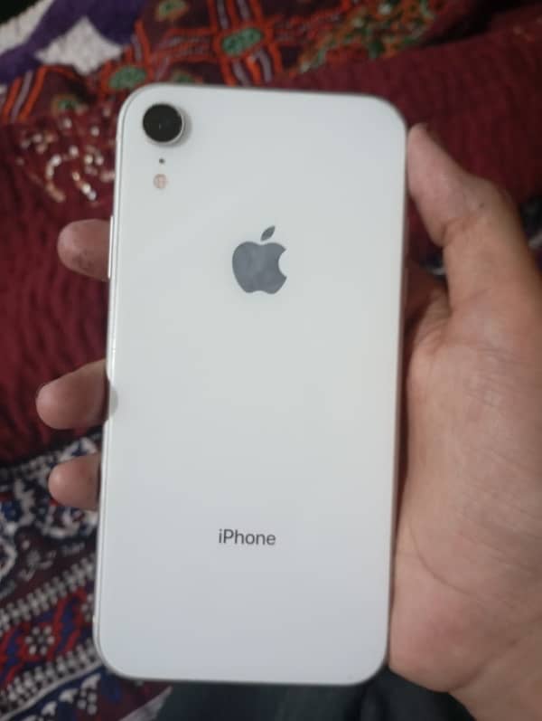 IPHONE XR JV 64 gb 1