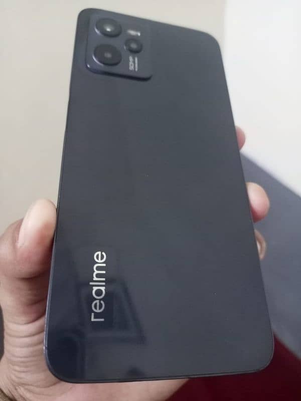 Realme raam4 room128 0