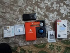 power bank 6 mobile charge karta ha 03,,24,,72,,82,,8,,55