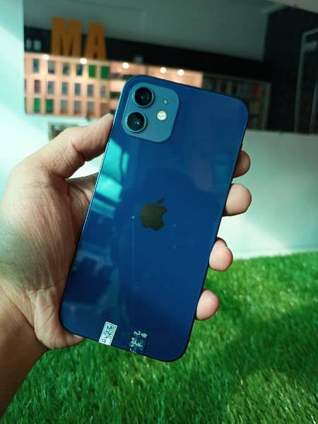 I Phone XR / 11 / 12 / 13 / 11 Pro 64 GB 128 GB 4