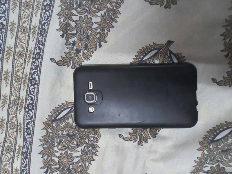 Samsung J7 URGENT SALE 10/9 CONDITION PTA APPROVED 2