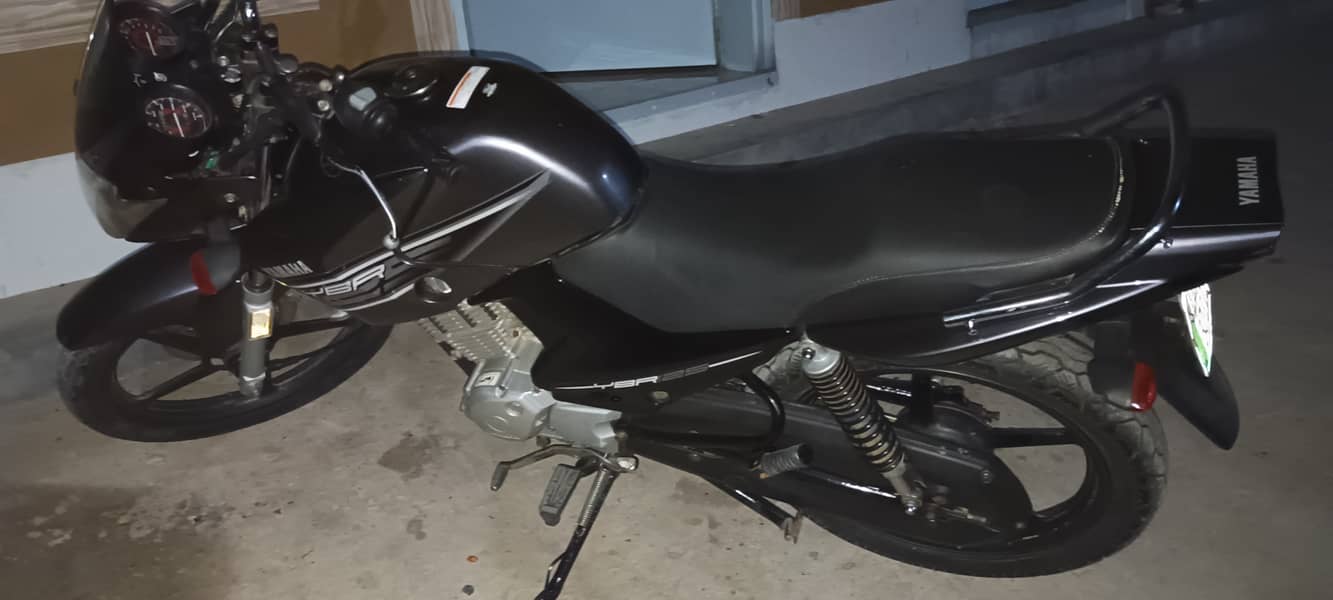 Yamaha YBR 125 Touring bike for sale 7