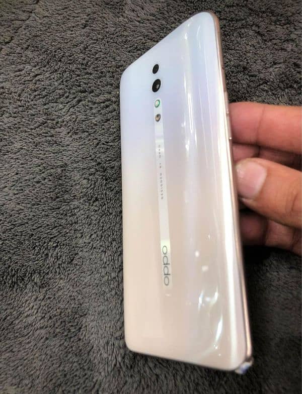 oppo reno z 8 256 pta approved official (BOX CHHANGET) exchange posibl 2