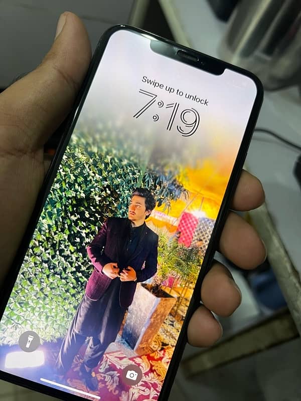 iPhone 11 Pro Max 3