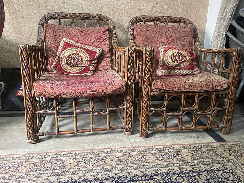 Can Wood Sofa With Extra Chairs 2